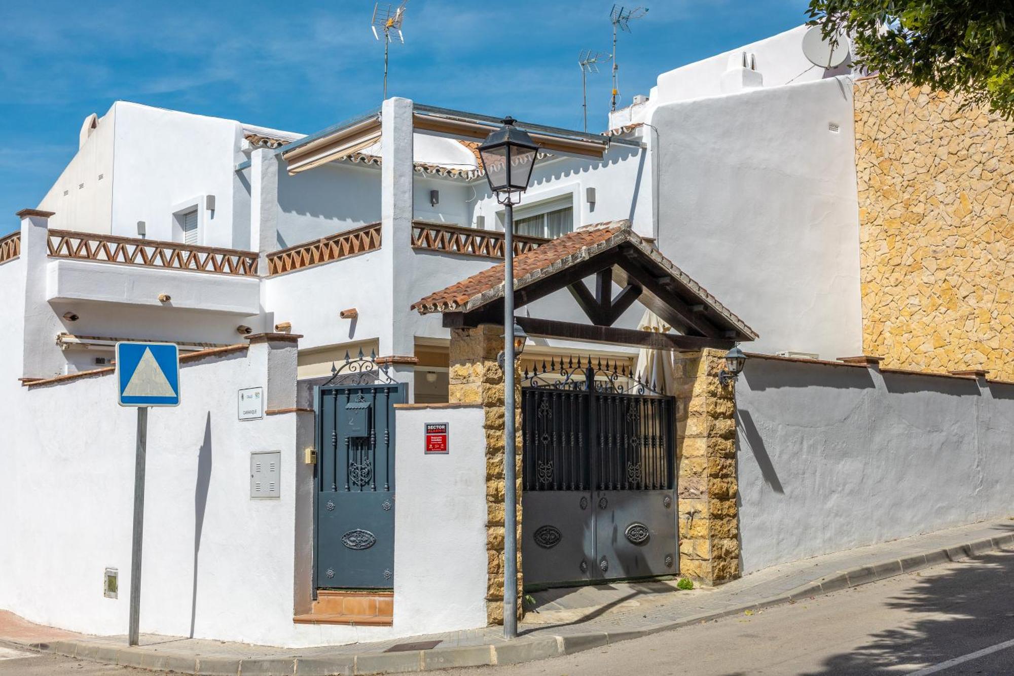 Villa Calida Коин Экстерьер фото
